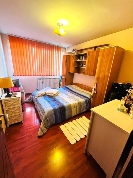 Drumul Taberei, Auchan,